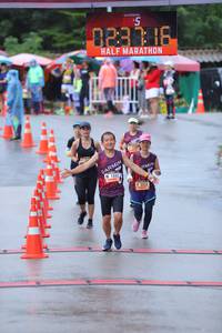 BIB: 1552, 3333
                            <button type="button" onclick="openModal(5738128)" class="btn btn-primary btn-sm float-right btn-popup" data-toggle="modal" data-target=".modal-high-quality">
                        <i class="fas fa-shopping-cart"></i> Add to Cart
                    </button>
                                            <button type="button" onclick="isThisMe(5738128, true)" class="btn btn-success btn-sm float-right btn-popup btn-isme hidden" data-toggle="tooltip" data-placement="bottom" title="นี่คือรูปของคุณใช่ไหม คลิกที่นี่เพื่อเอาเข้าอัลบั้ม">
                        <i class="fas fa-plus"></i> Add to album
                    </button>
                    <button type="button" onclick="isThisMe(5738128, false)" class="btn btn-warning btn-sm float-right btn-popup btn-isnotme hidden">
                        <i class="fas fa-ban"></i> Remove from album
                    </button>